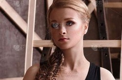 "探索优色美女：揭示女性独特魅力与美丽的多元化展现"