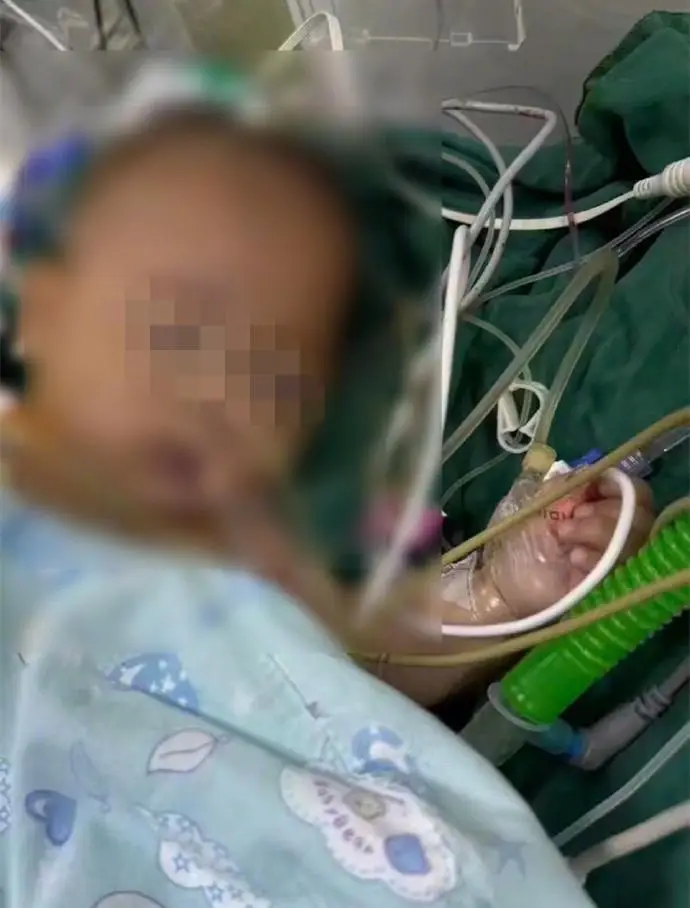 尸检报告和诊断结果不一致？小洛熙悲剧中还有多少问号__尸检报告和诊断结果不一致？小洛熙悲剧中还有多少问号