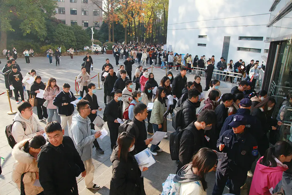 _公务员的报考动机_公务员报考动机答案