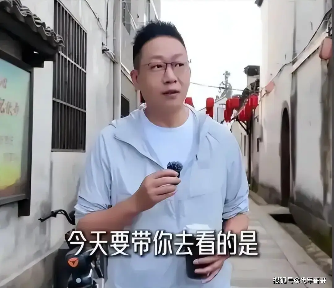 配音演员结婚_央视配音主持人_