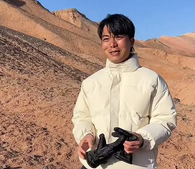 _突发！知名网红“表哥”覃进展破产，自曝原因惹争议，已搬到农村_突发！知名网红“表哥”覃进展破产，自曝原因惹争议，已搬到农村