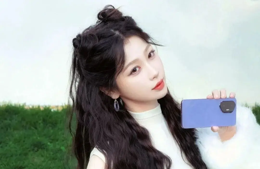 【2025.12.25】《哑社》扑的很惨？大S没出事，F4还会重新组合？常华森圈内地位？虞书欣对粉丝的态度是什么样的？__【2025.12.25】《哑社》扑的很惨？大S没出事，F4还会重新组合？常华森圈内地位？虞书欣对粉丝的态度是什么样的？