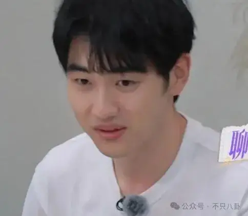 姐弟恋结婚文案__姐弟恋结婚的说说