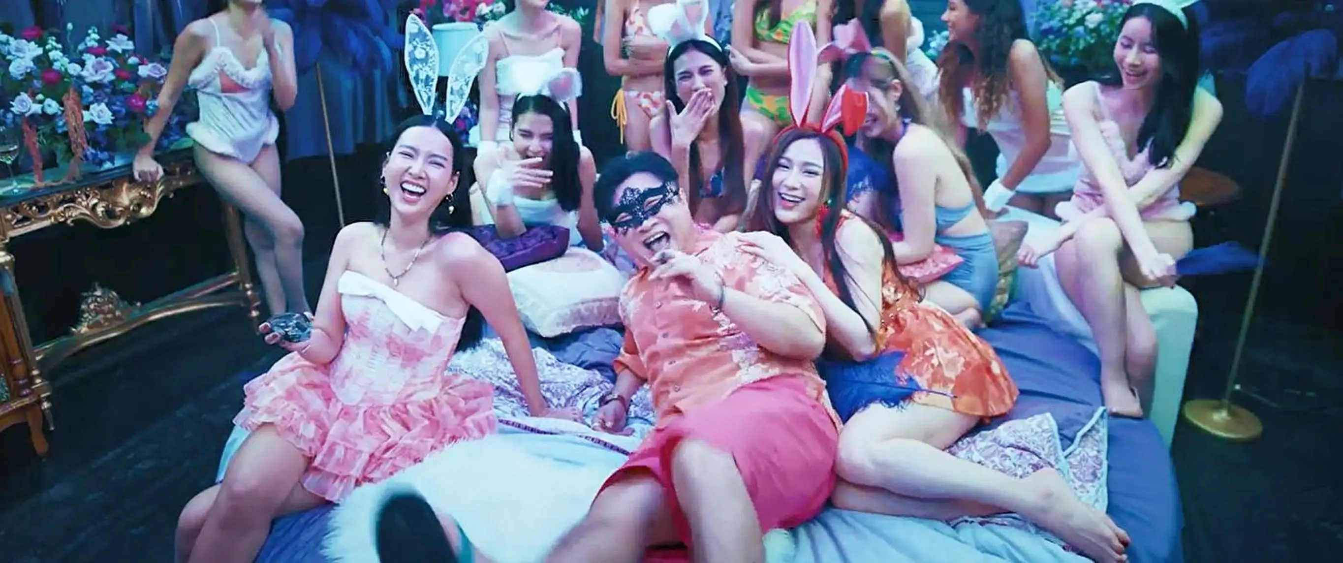 票房最新_票房首次破10亿_