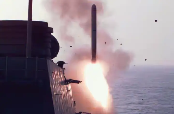 断电断暖，直面零下11℃：基辅遭袭后陷入“寒冷黑暗”生存战_断电断暖，直面零下11℃：基辅遭袭后陷入“寒冷黑暗”生存战_