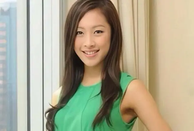 马丽晒照宣布结婚_安以轩晒照宣布怀孕_