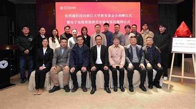 "探索国产影视：久久综合一区挖掘成人观影新趋势"